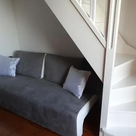 Apartment Les Hauts D'athena - Maeva - Avec Mezzanine Et Coin Nuit - Budget Mae-2403 Bandol